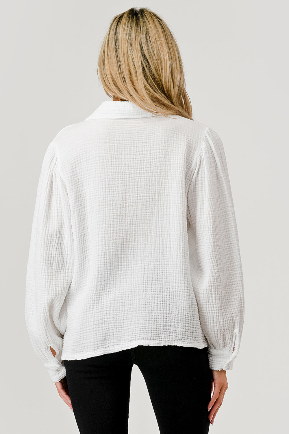 Raw Moda Dahlia Cotton Button Shirt – back view showing fit
