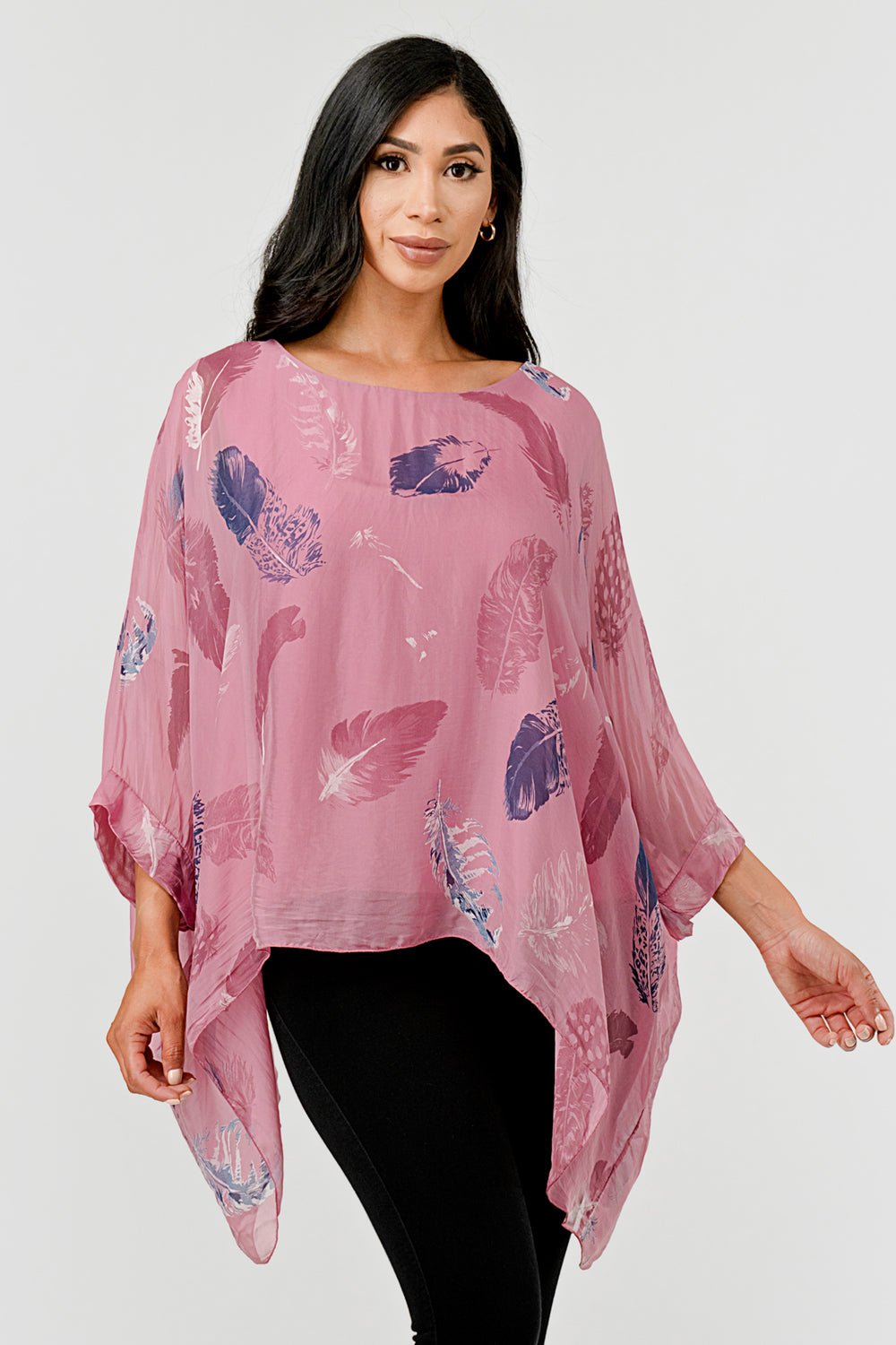 Raw Moda Italian Silky Feathered Pattern Top – close-up of feather pattern