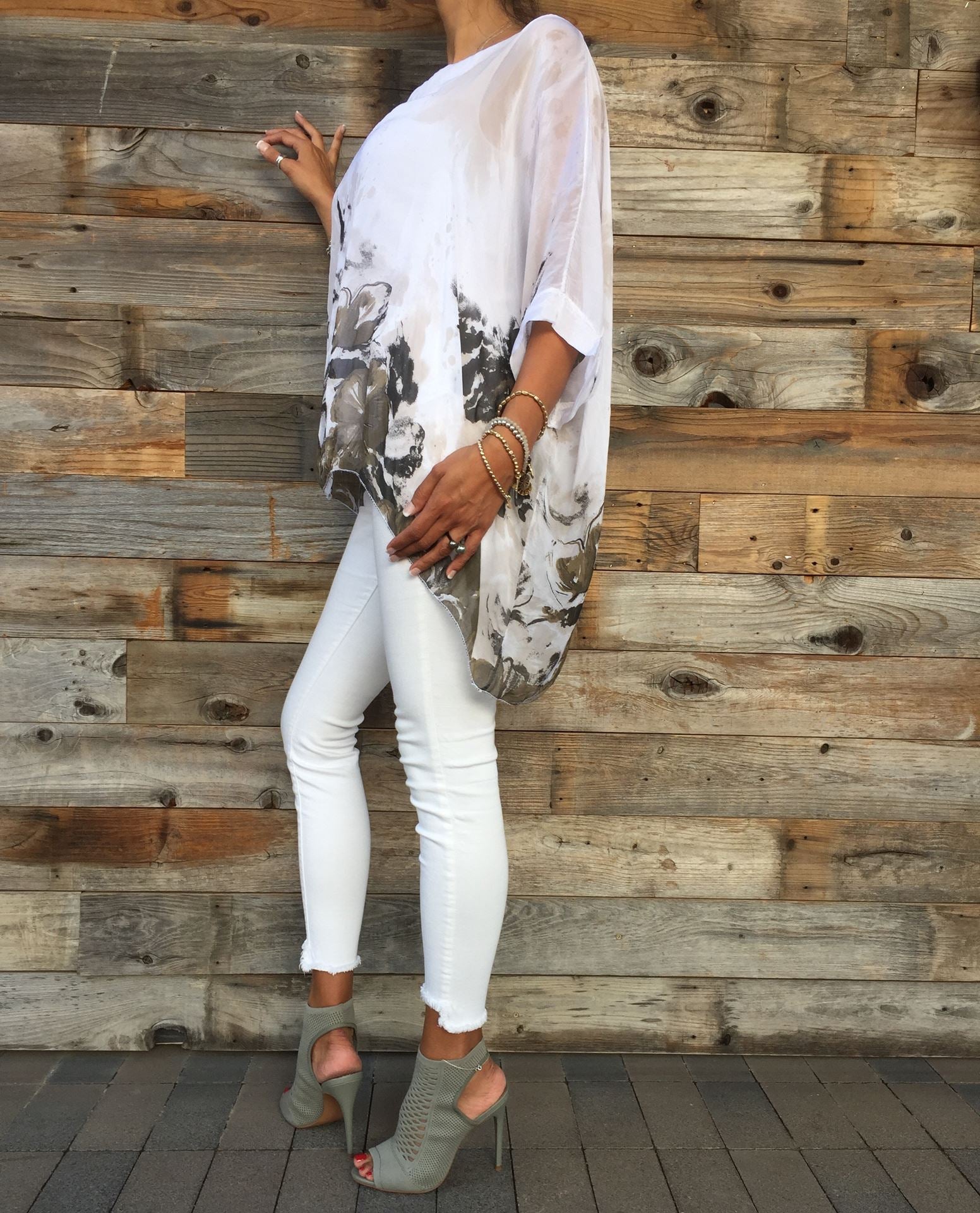 Italian Floral Raw Moda Silk Top Top Raw Moda