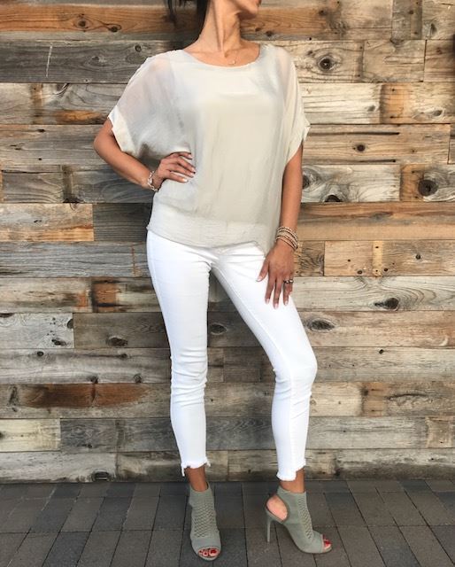 Italian Solid Silky Top Raw Moda Top Raw Moda One Size Beige