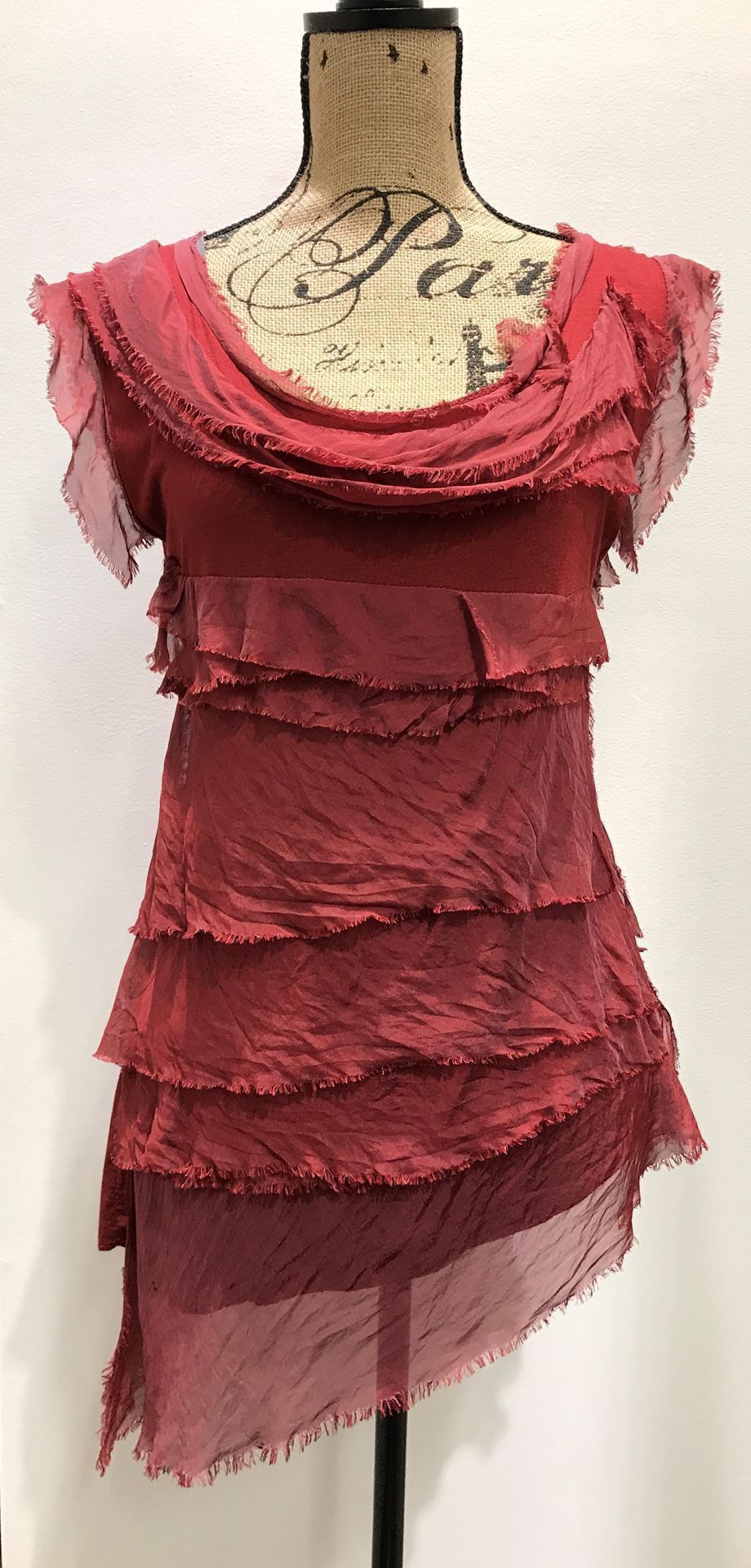Sleeveless Italian Silk Ruffle Top Top Raw Moda