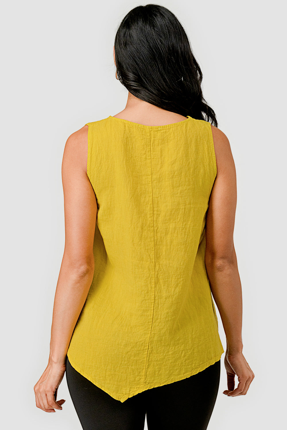 Aspen Organic Sleeveless Linen Top – styled with summer pants and sandals