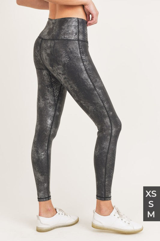 Raw Moda Black Grey Snake Foil Print Highwaist Leggings Leggings Raw Moda Small  