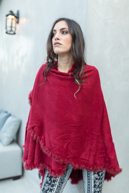 Open Front Raw Moda Shawl With Fur Trim Pancho Raw Moda One Size Burgundy 
